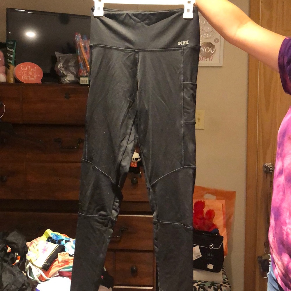 Athletic leggings w/ pockets